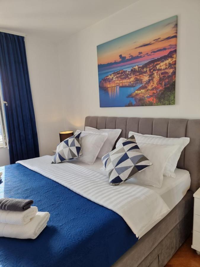 Bluesky Deluxe Apartment Free Parking Дубровник Екстериор снимка