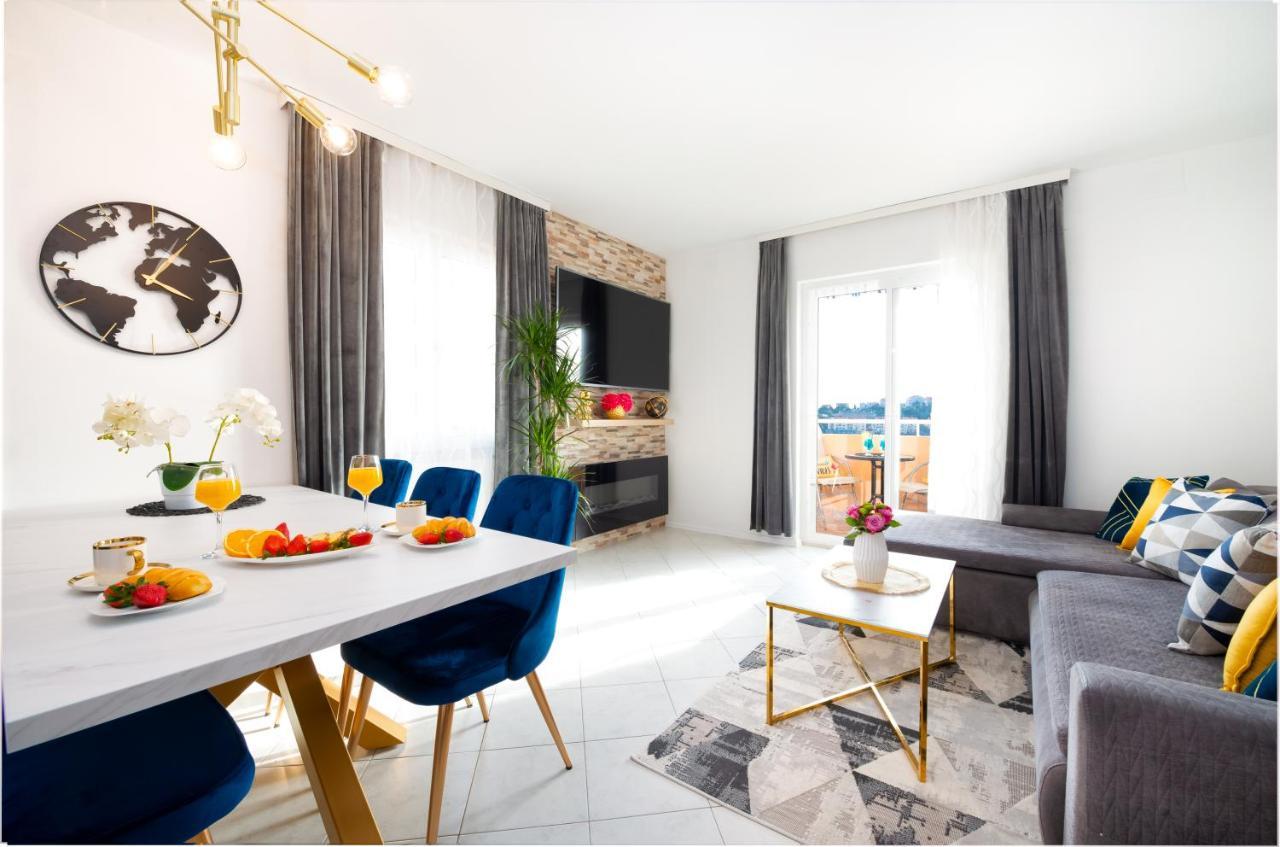 Bluesky Deluxe Apartment Free Parking Дубровник Екстериор снимка