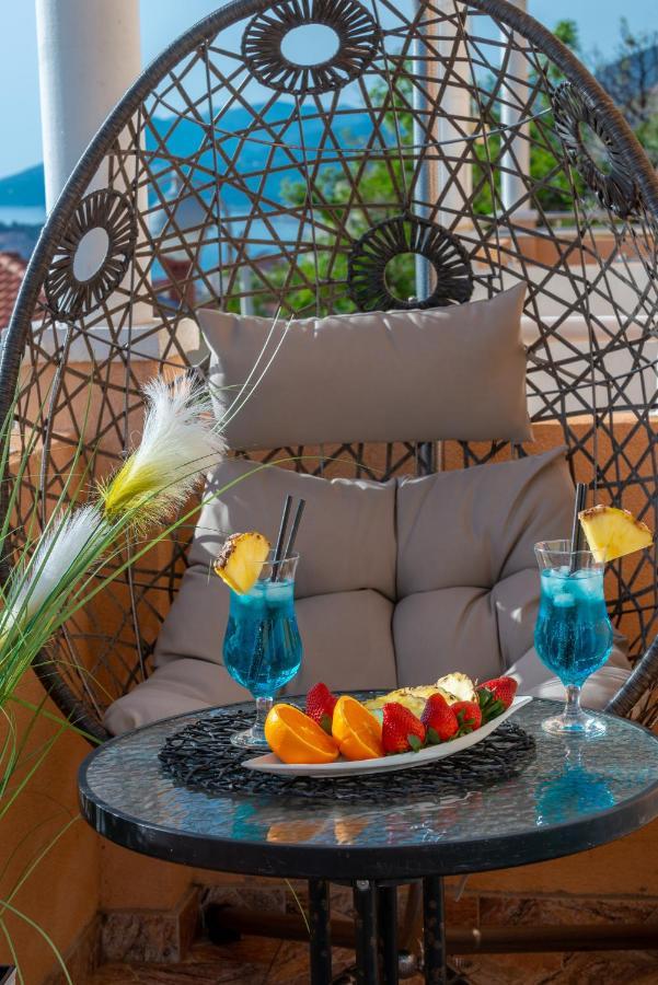 Bluesky Deluxe Apartment Free Parking Дубровник Екстериор снимка
